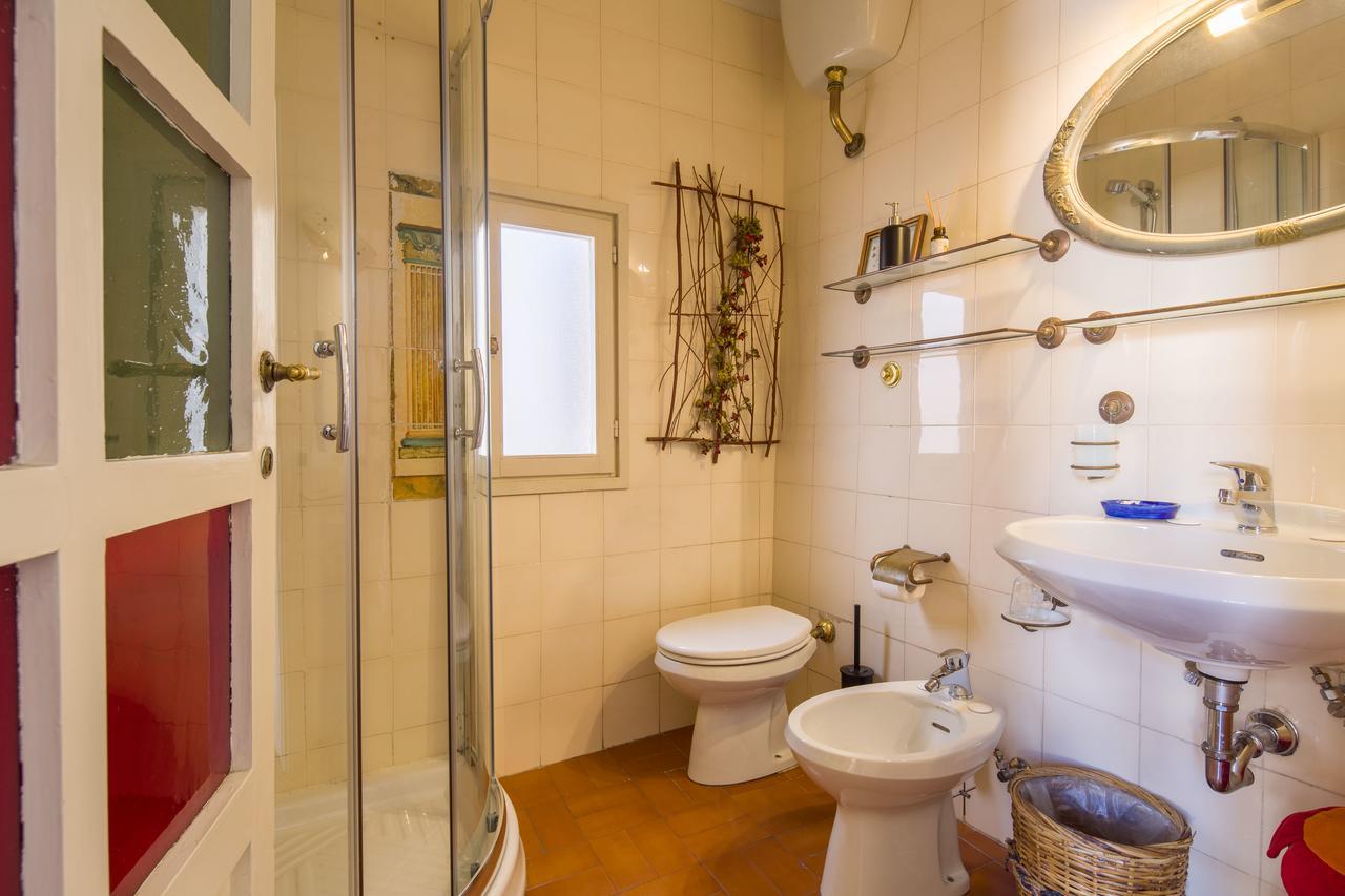 Typical Florentine Apartment Florens Exteriör bild