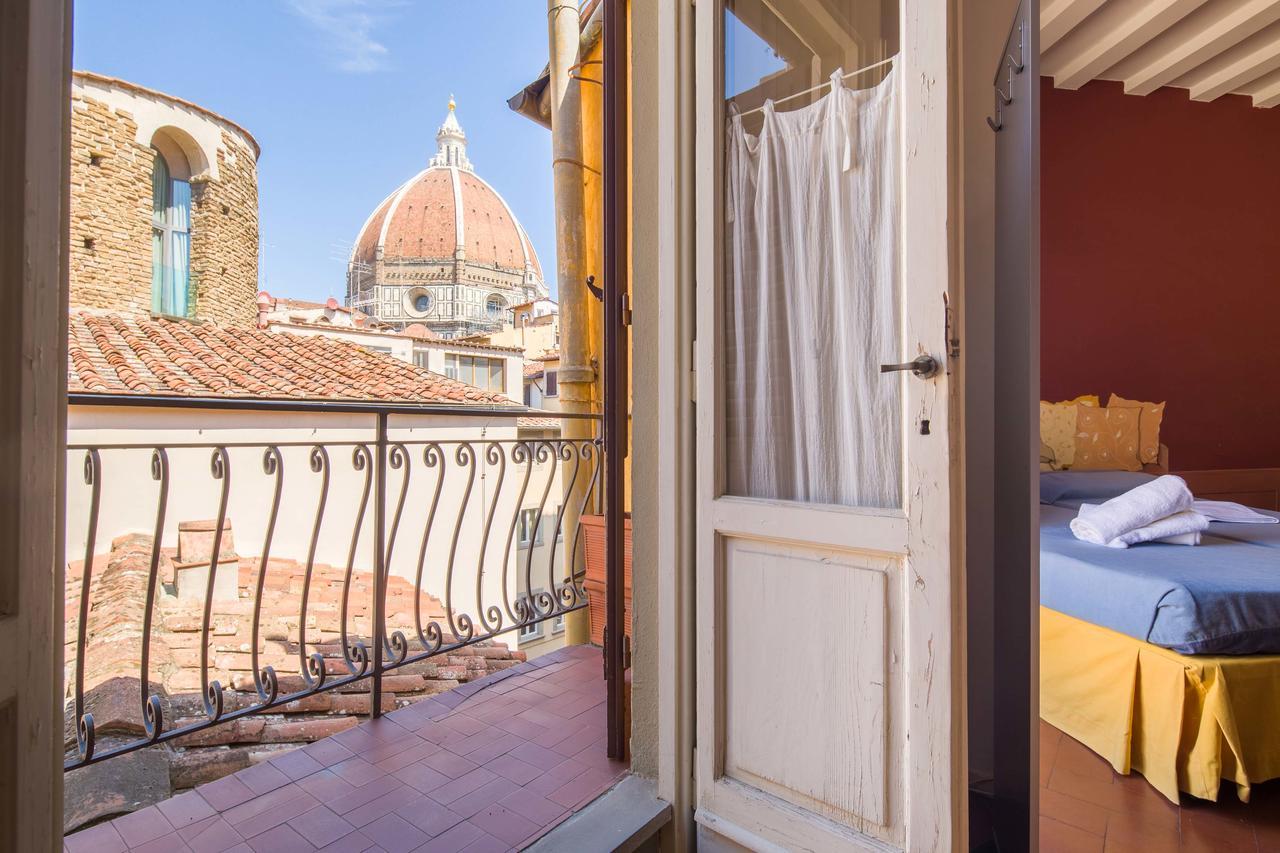 Typical Florentine Apartment Florens Exteriör bild